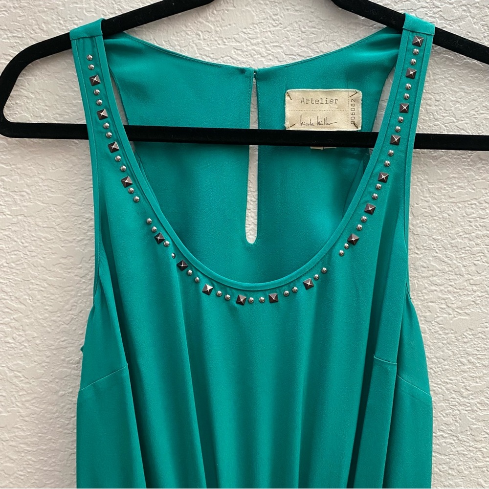 100% silk green Nicole Miller Artelier dress size 2 👗